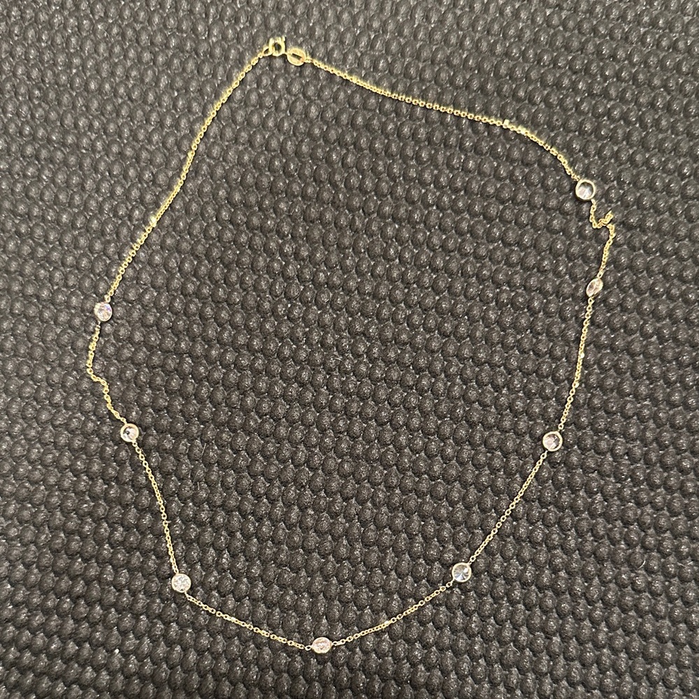 Elegant Gold Necklace with Crystal Accents